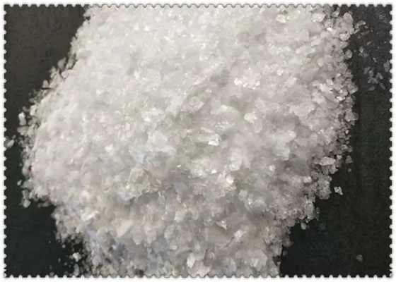 ホウ酸の薄片CAS:11113-50-1白い薄片状の水晶99%高い純度