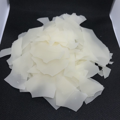 ヘアー ケアBTMS50の化粧品の原料の白い薄片の低い苛立ち