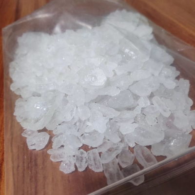 100%の金庫は中間物のためのN-Isopropylbenzylamineの白く青いピンクの水晶CAS 102-97-6を渡す